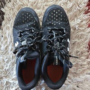 Under Armour Black Baseball Cleats